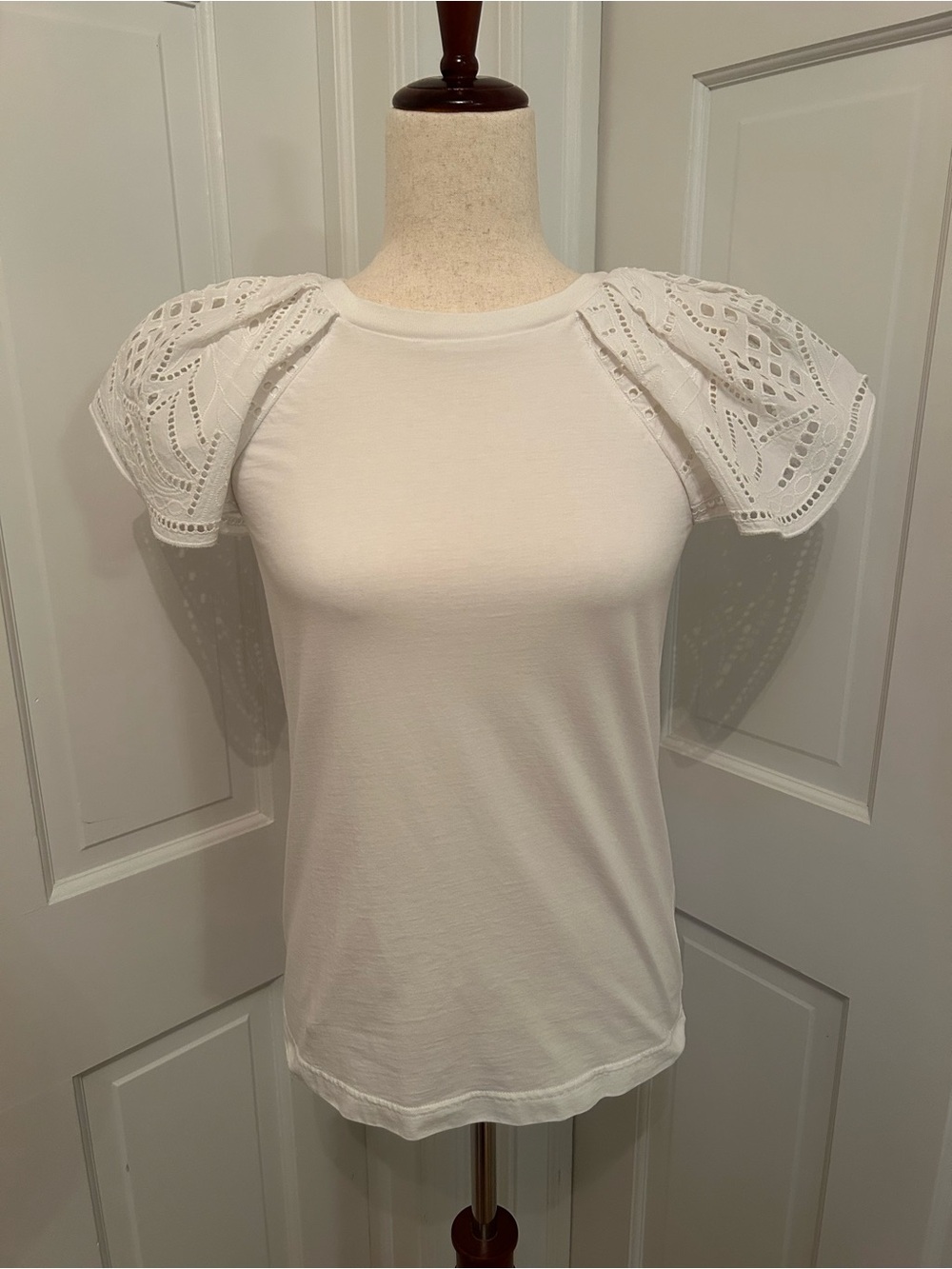 ALBERTA FERRETTI White Eyelet Broderie Anglaise Sleeve T-Shirt Size 0 US